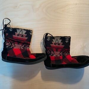 Madden Girl Ankle Boots size 9 1/2 M (GN)
